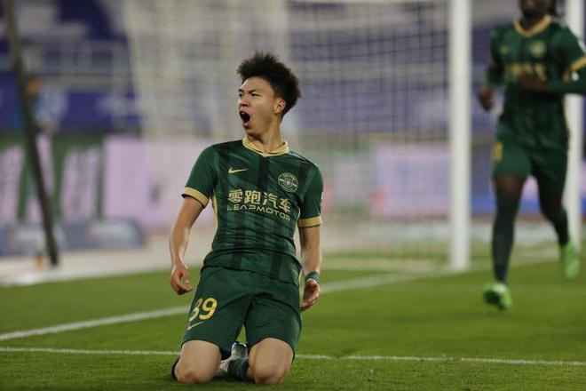 潘偉力：王鈺棟能力尚需提升，五大聯(lián)賽需頂尖實(shí)力。