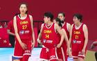 中國(guó)女籃大勝日本，張子宇高效得分，王思雨領(lǐng)銜，楊舒予全面表現(xiàn)。